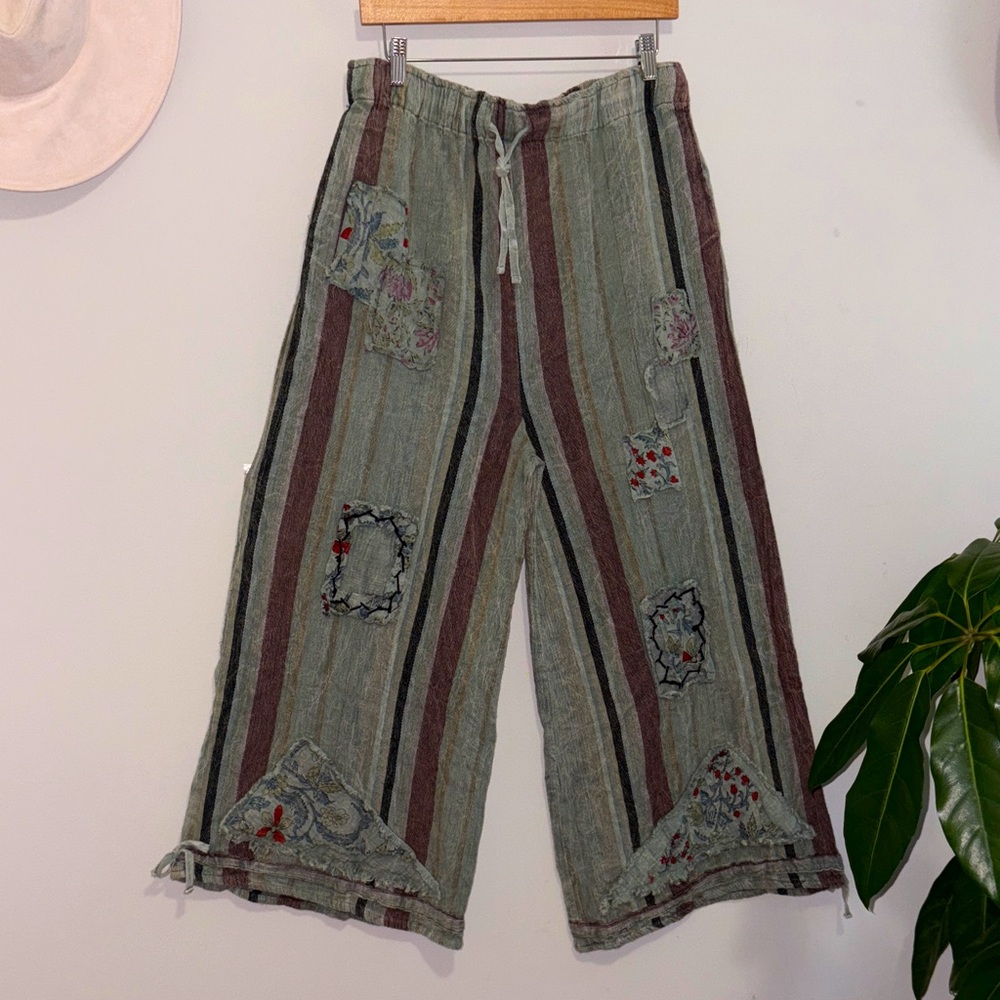 Jaded Gypsy Caught-up pant